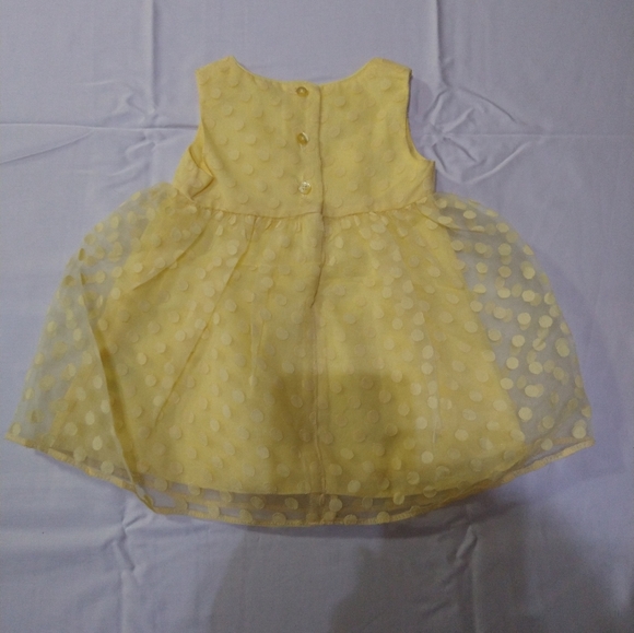 size 3-6 months yellow frilly polka dotted bow dress - Picture 8 of 15